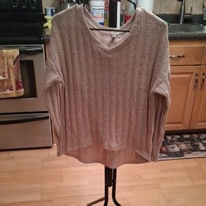 Kut from the Kloth Beige Ribbed Scoop Neck Pullover